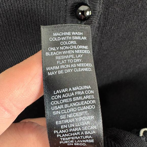 White House Black Market Black White Embroidered Sequin Cropped Cardigan Size XS - Picture 7 of 7